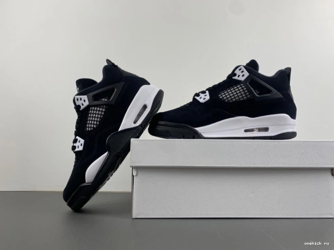 Chep Onekick Jordan Air 4 Retro Thunder FQ8213-001 White 0817